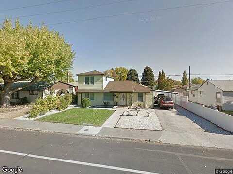 Ne D St, EPHRATA, WA 98823