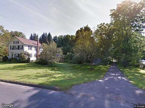 Main, EAST HAMPTON, CT 06424