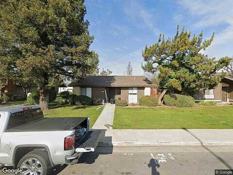 Treanna, BAKERSFIELD, CA 93309