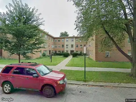 Hull, SKOKIE, IL 60077