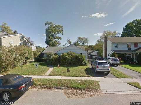 Dogwood Ave, WEST HEMPSTEAD, NY 11552