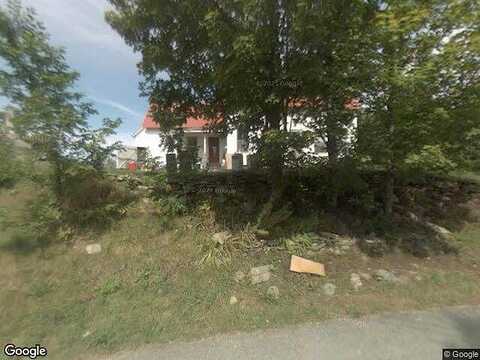 Crescent, SOUTH LONDONDERRY, VT 05155