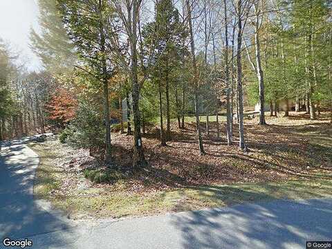 Fox Run, FALMOUTH, ME 04105