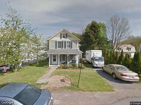 Parker, HYDE PARK, NY 12538