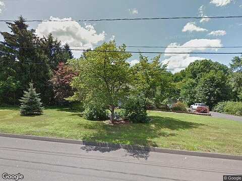 Woodvale, NORTHFORD, CT 06472