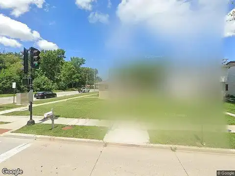 Layton, MILWAUKEE, WI 53220