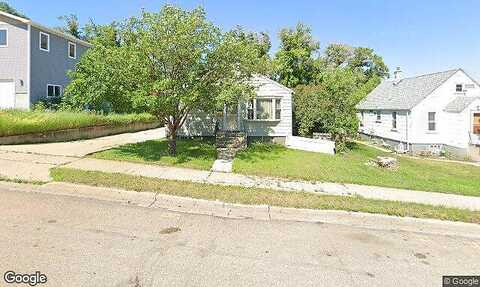 5Th, MINOT, ND 58701