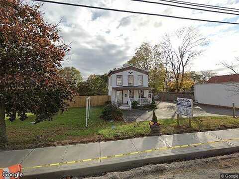 Montauk, EASTPORT, NY 11941
