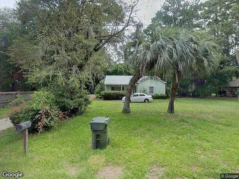Holly, BRUNSWICK, GA 31523