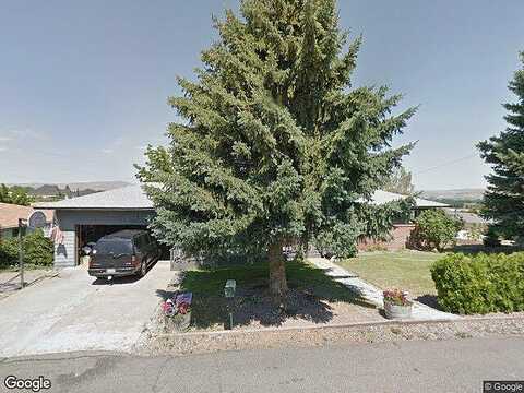 4Th, SELAH, WA 98942