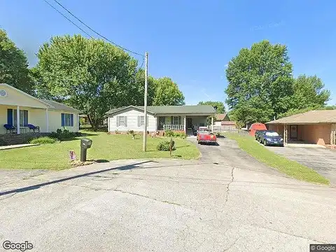 Red Fox, HOPKINSVILLE, KY 42240