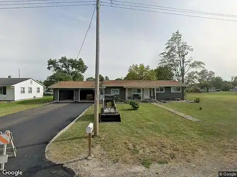 Chestnut, HOOPESTON, IL 60942
