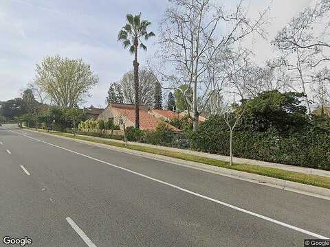 Ventaja, NEWPORT BEACH, CA 92660