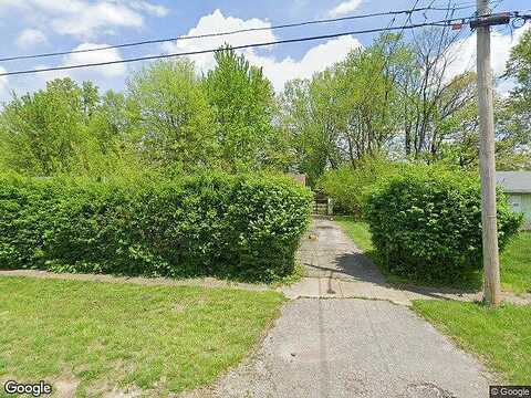 Yew, LOUISVILLE, KY 40213
