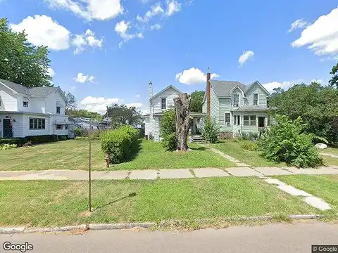 4Th, CLINTON, IA 52732