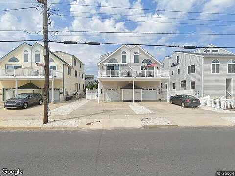Central Ave, SEA ISLE CITY, NJ 08243