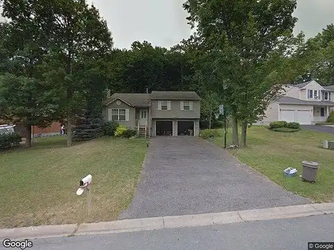 Barrows Pointe, CAMILLUS, NY 13031