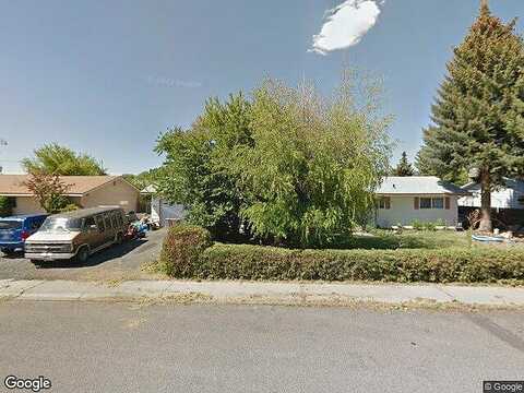 Sylvia, KLAMATH FALLS, OR 97603