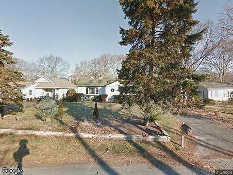 Otis, EAST PATCHOGUE, NY 11772