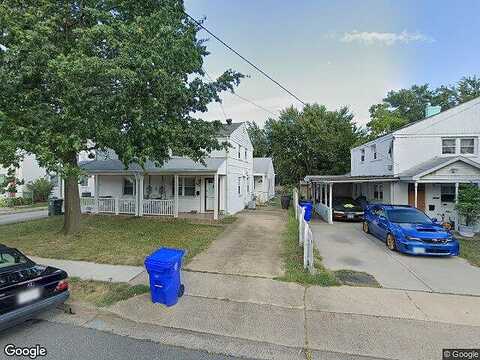 8Th, ARLINGTON, VA 22204
