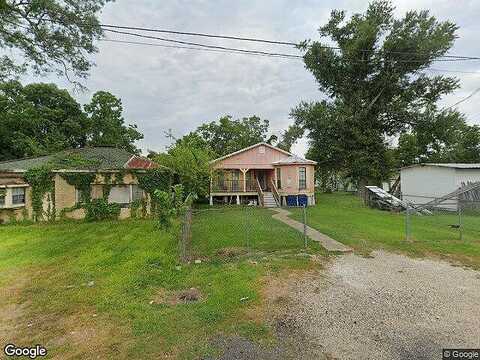 Moore, CROWLEY, LA 70526