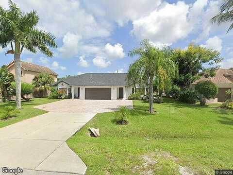 93Rd, NAPLES, FL 34108