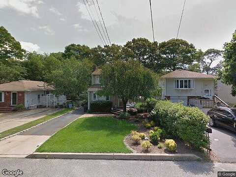 Fulton, LAKE GROVE, NY 11755