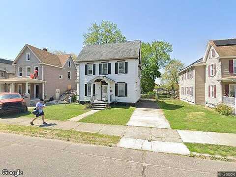 N Delaware St, PAULSBORO, NJ 08066