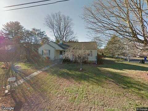 Clemens, TRUMBULL, CT 06611