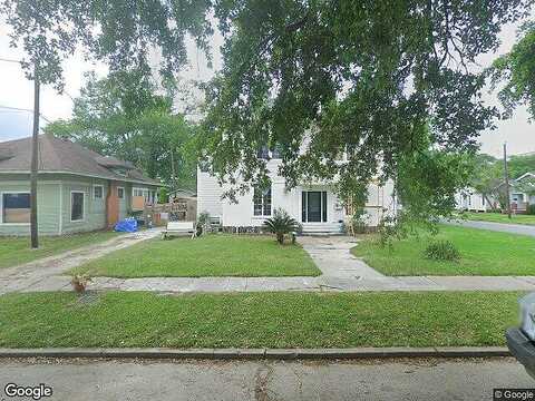 9Th, BEAUMONT, TX 77702