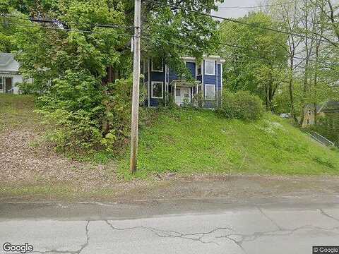Middle, HALLOWELL, ME 04347