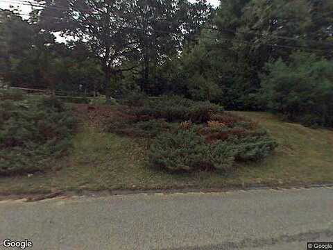 Ravenelle Rd, DAYVILLE, CT 06241