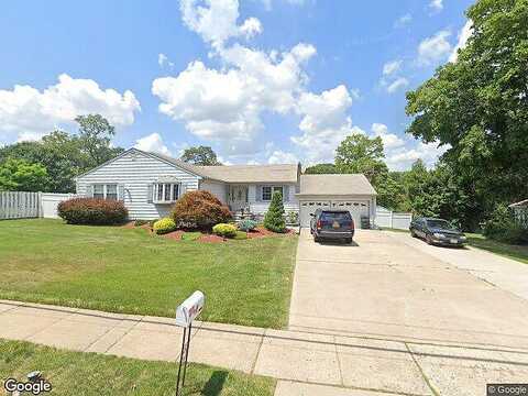 Woodland, EAST BRUNSWICK, NJ 08816