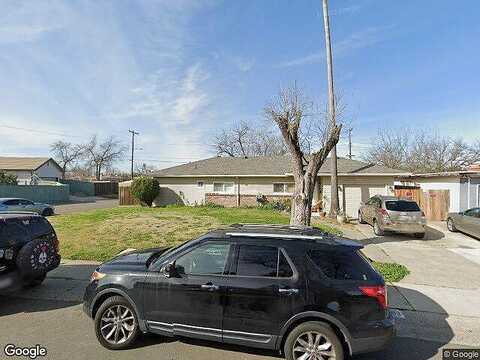 Lila, NORTH HIGHLANDS, CA 95660