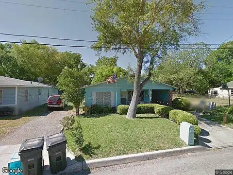 Avenue A, SEGUIN, TX 78155
