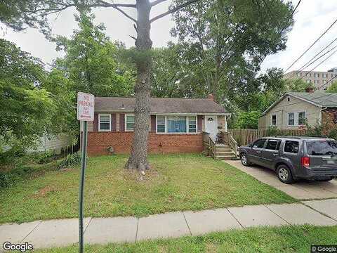 44Th, HYATTSVILLE, MD 20781