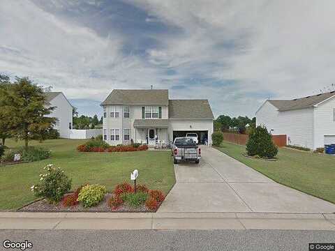 Breann, SMITHFIELD, VA 23430