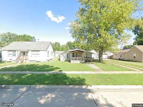 Oak, WAMEGO, KS 66547