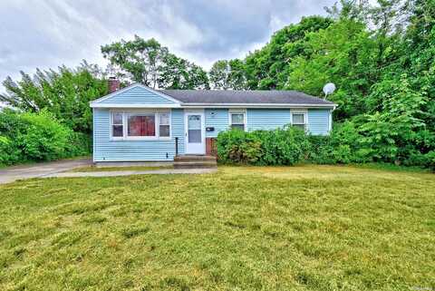 Herbert, PATCHOGUE, NY 11772