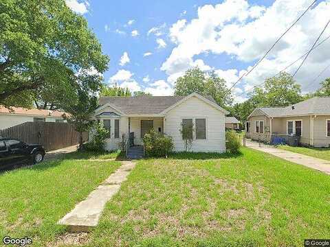 Avenue D, VICTORIA, TX 77901