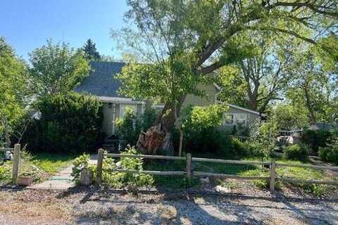 Oak St, Greenwood, NE 68366