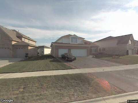 Patricia, MATTESON, IL 60443