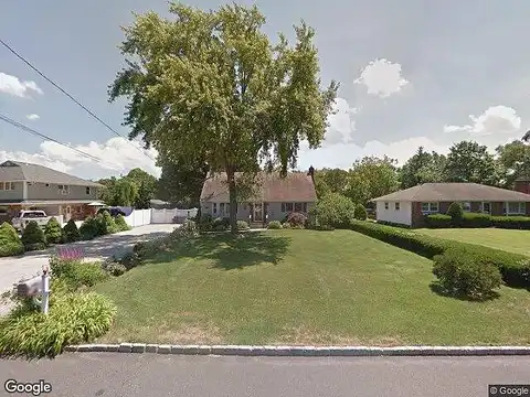 Hawthorne, SELDEN, NY 11784