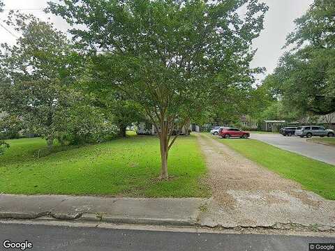 Avenue K, CROWLEY, LA 70526