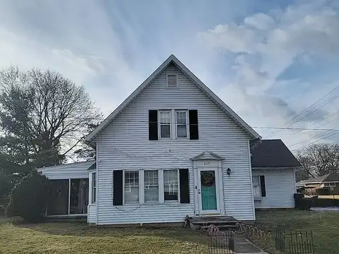 Vine, FOSTORIA, OH 44830