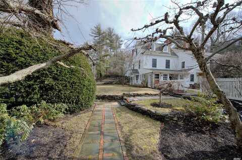 Mill Rd, GLEN HEAD, NY 11545