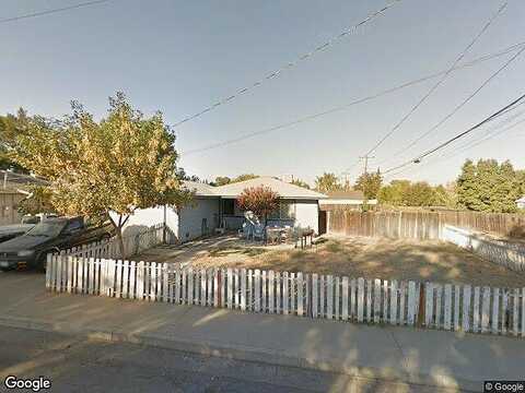 13Th, CHOWCHILLA, CA 93610