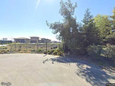 Sutton, OAKDALE, CA 95361
