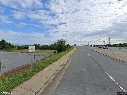 Nc Hwy, KING, NC 27021