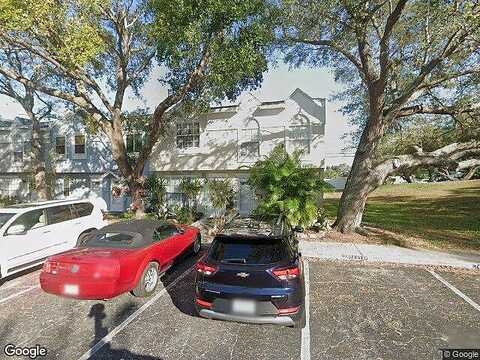 121St, LARGO, FL 33773